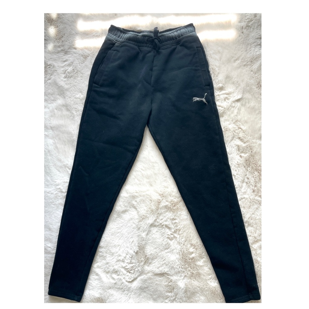 Women’s Puma Joggers Size Small